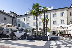 Savoia Hotel Regency